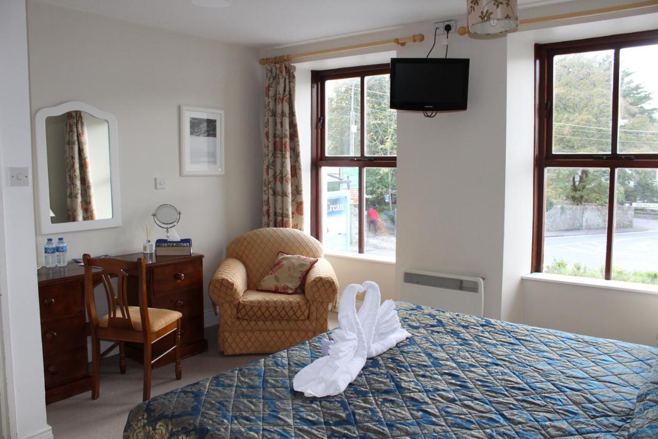 Tom Crean Base Camp - Food Drink Bed Hotel Kenmare Buitenkant foto